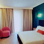 Almar Boutique 4* Sarandë