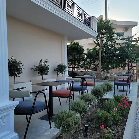 Almar Boutique 4* Sarandë