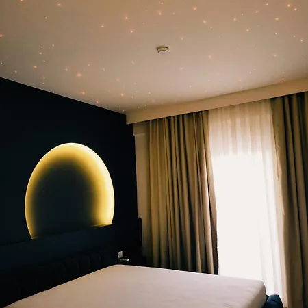 Almar Boutique Hotel 4*